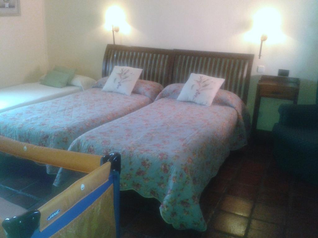 Hotel Los Rastrojos Aranda de Duero Quarto foto