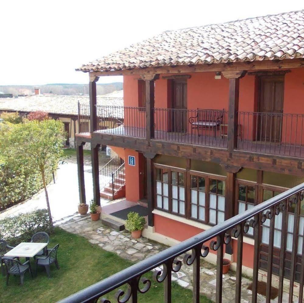 Hotel Los Rastrojos Aranda de Duero Exterior foto