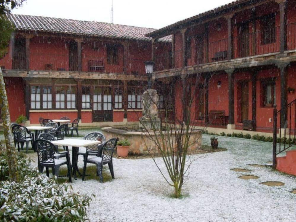 Hotel Los Rastrojos Aranda de Duero Exterior foto